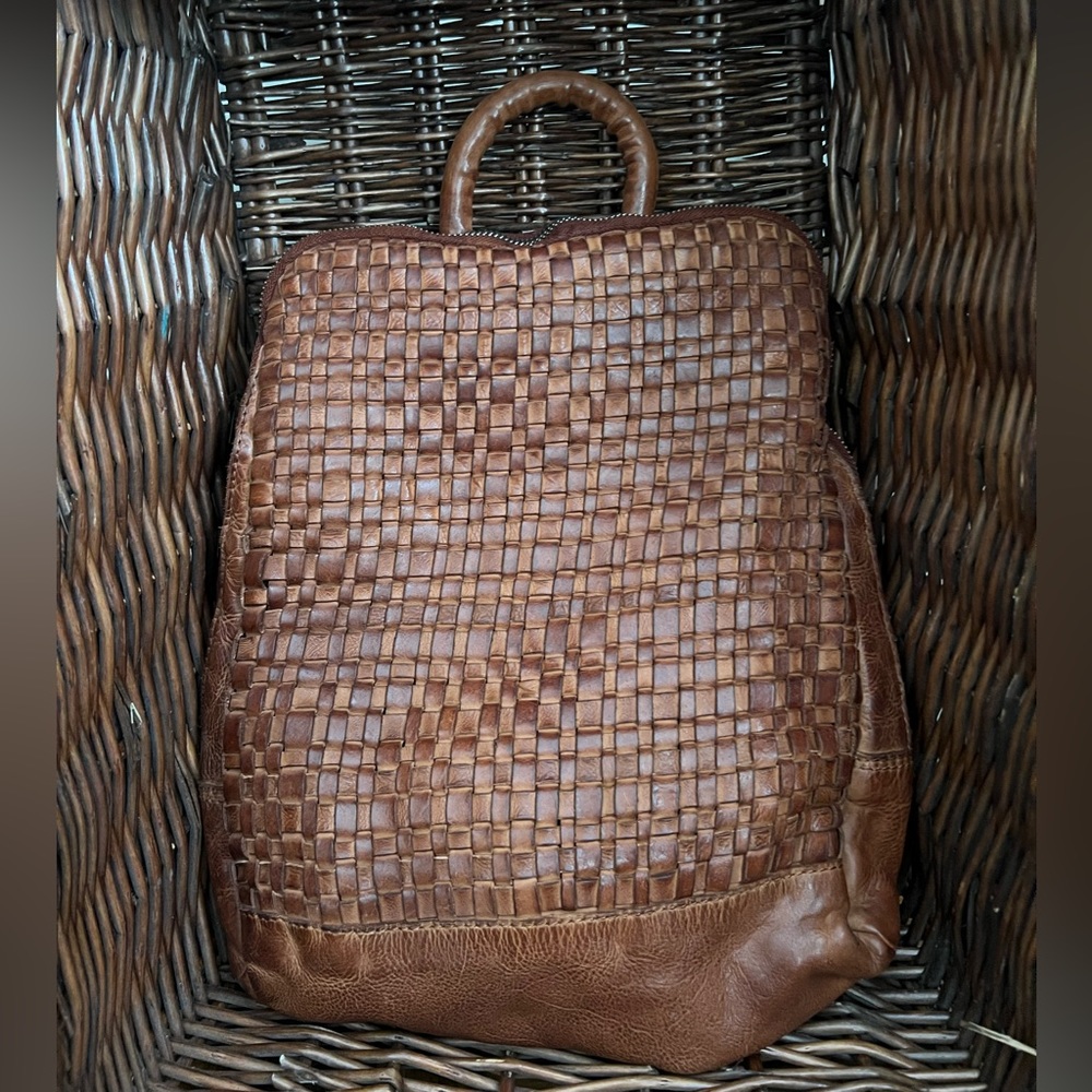 Vilenca Holland Leather Backpack
